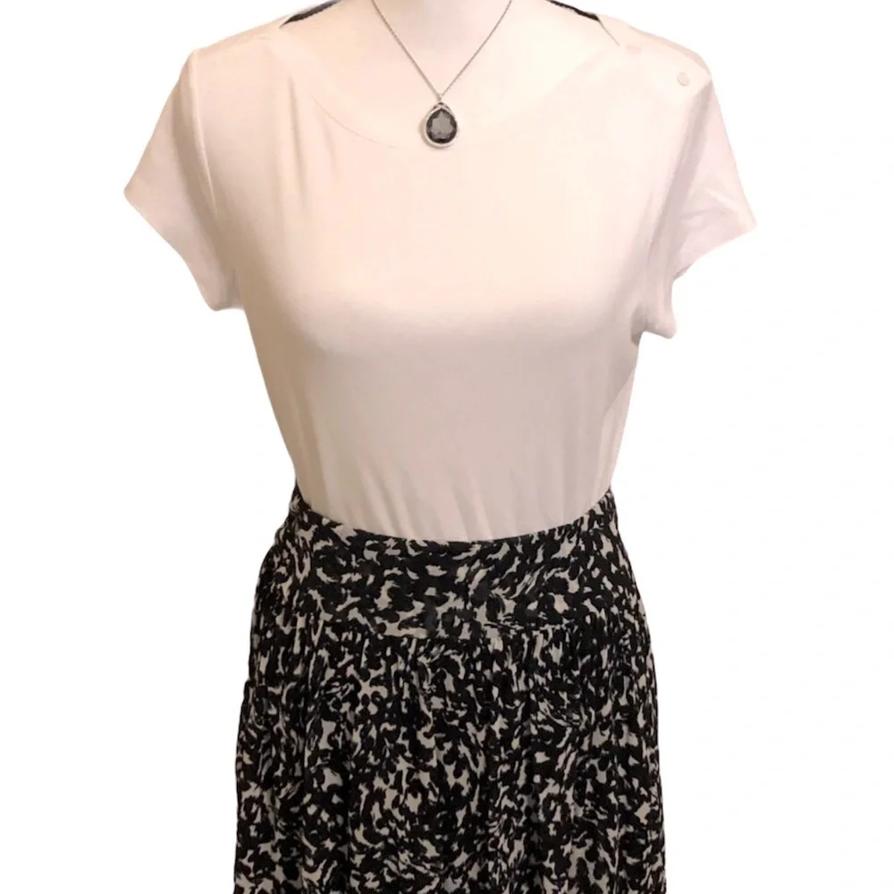 EXPRESS Women’s Nylon Skirt with Black Underlay
